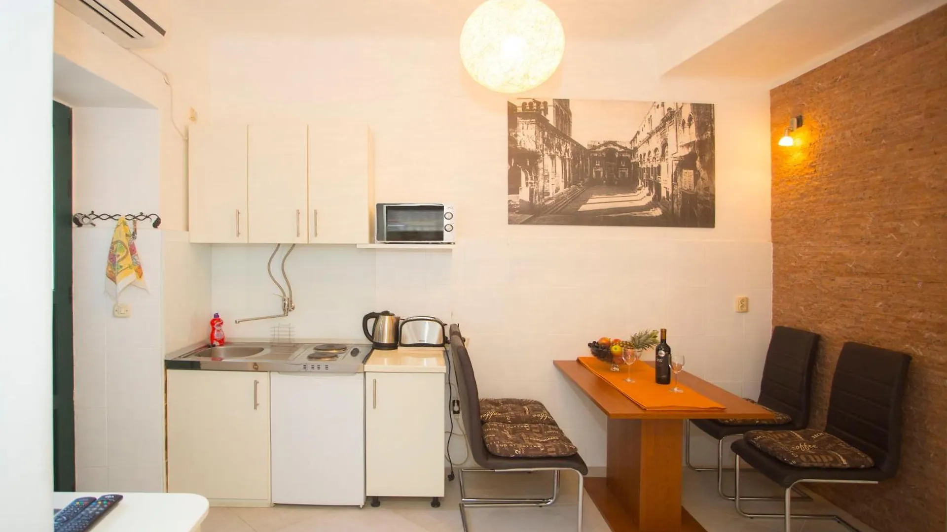 Apartment Zdrav - With Big Terrace Split