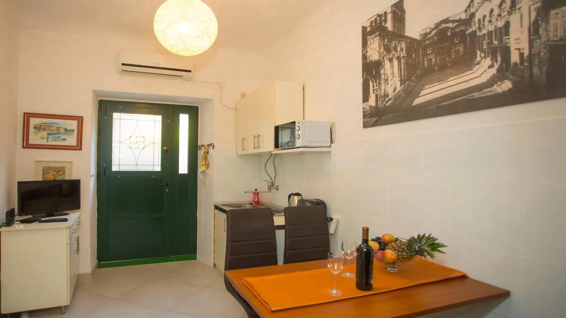 Apartment Zdrav - With Big Terrace Split 0*,